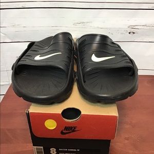 nike soccer sandals